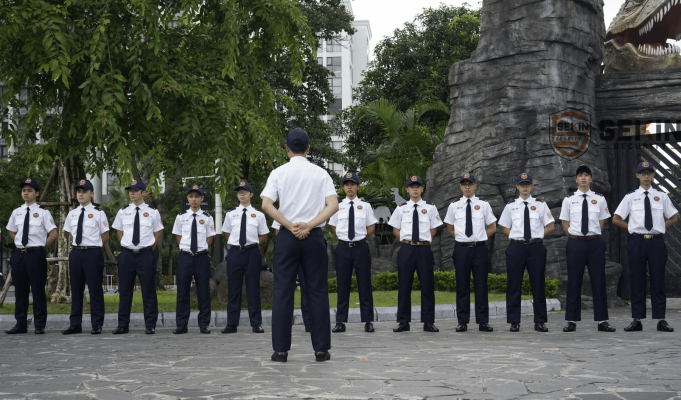 Hình ảnh ra mắt công ty-2